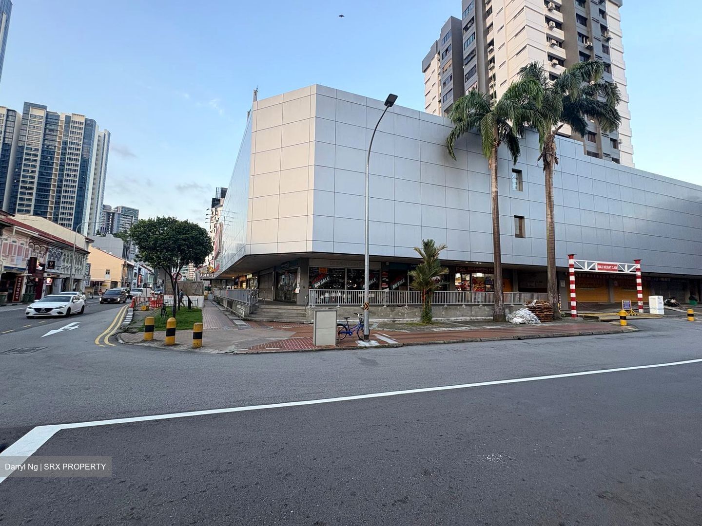 Jalan Besar Plaza (D8), Retail #599452081